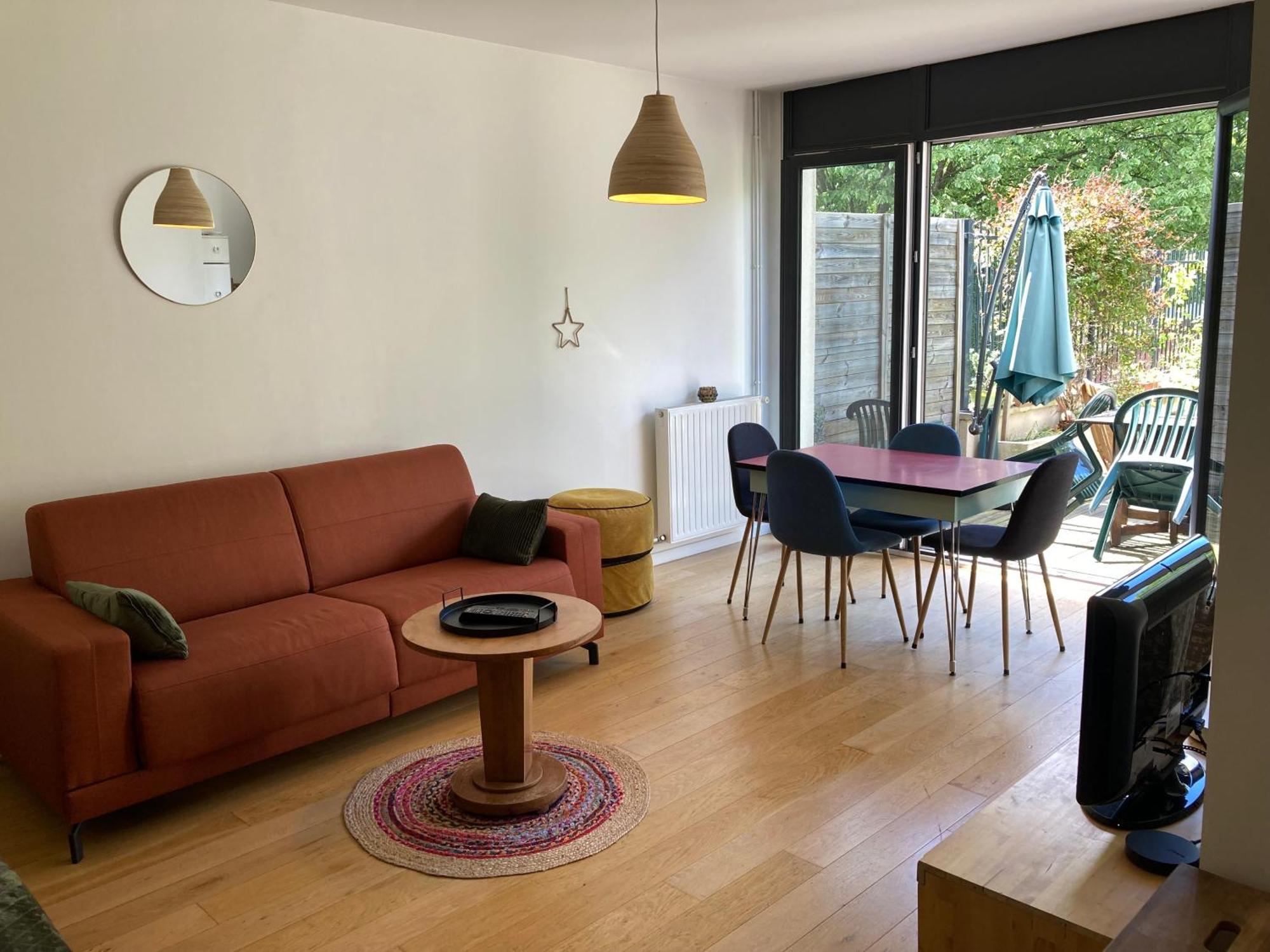 Loft 3 Pieces Sur Jardin - 15 Minutes De Paris Avec Parking *