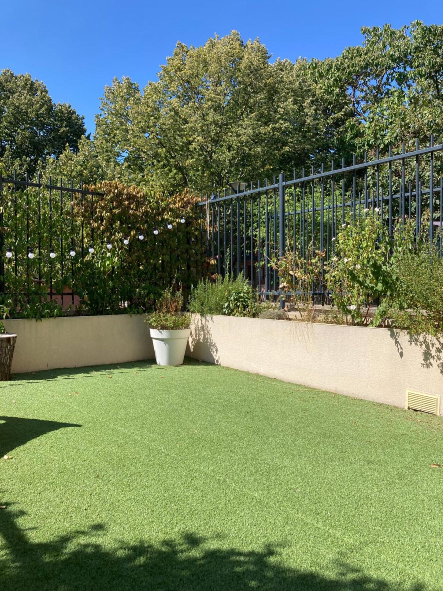 Loft 3 Pieces Sur Jardin - 15 Minutes De Paris Avec Parking *